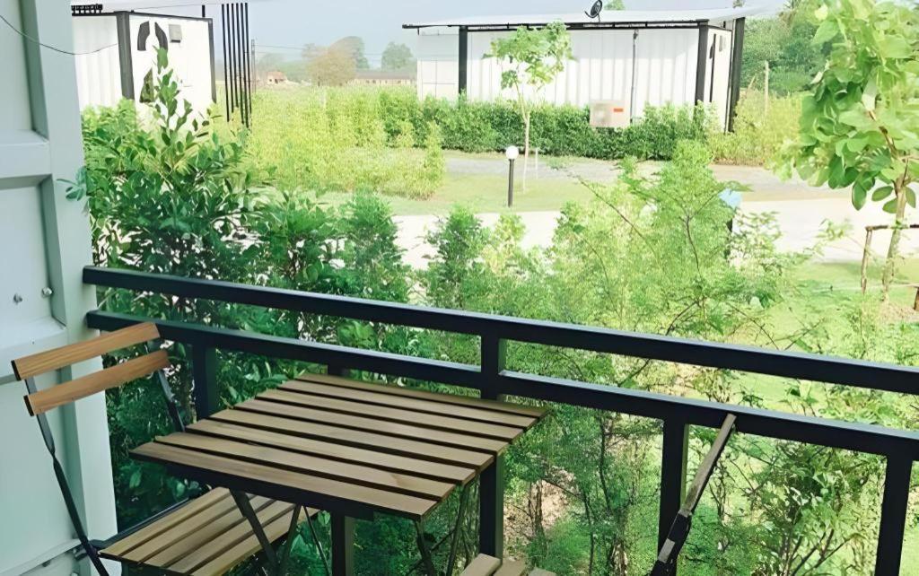 Boxotel Ban Nong Chik  Exteriér fotografie